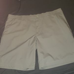 42 champion tour golfing shorts